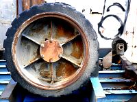 old.wheel.detroit2.jpg